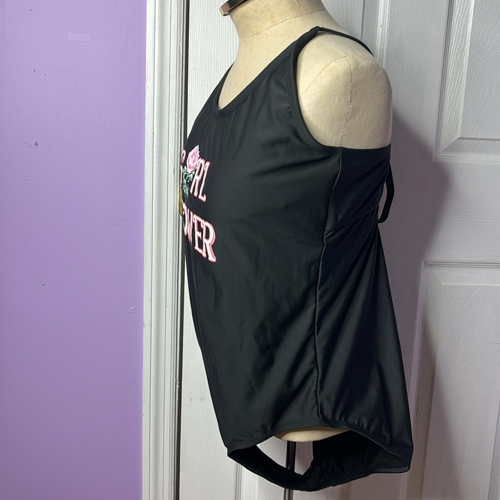 One Piece Graphic Swimsuit - Picture 3 of 9